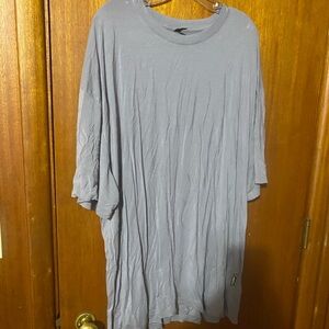 Elegant Gray Women's Short Sleeve Top